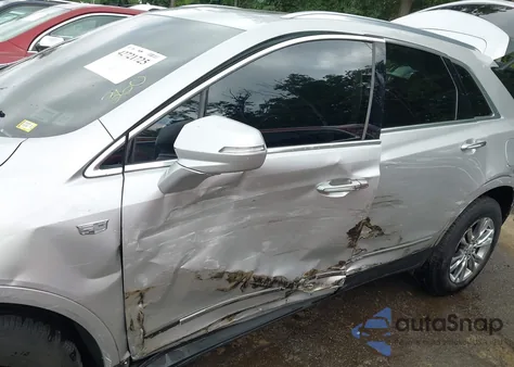 2020 Cadillac Xt5 Premium Luxury z USA, uszkodzony, nr VIN 1GYKNDRS5LZ135734